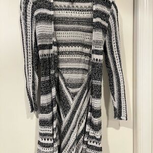 Striped Black and White Women's Long cardigan
